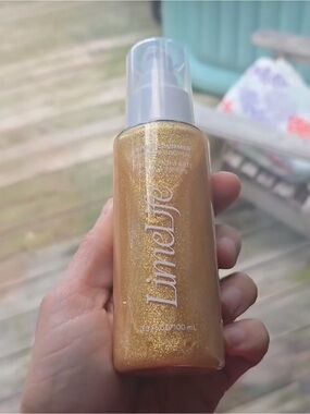 Limelife Infinite Shimmer Body Oil